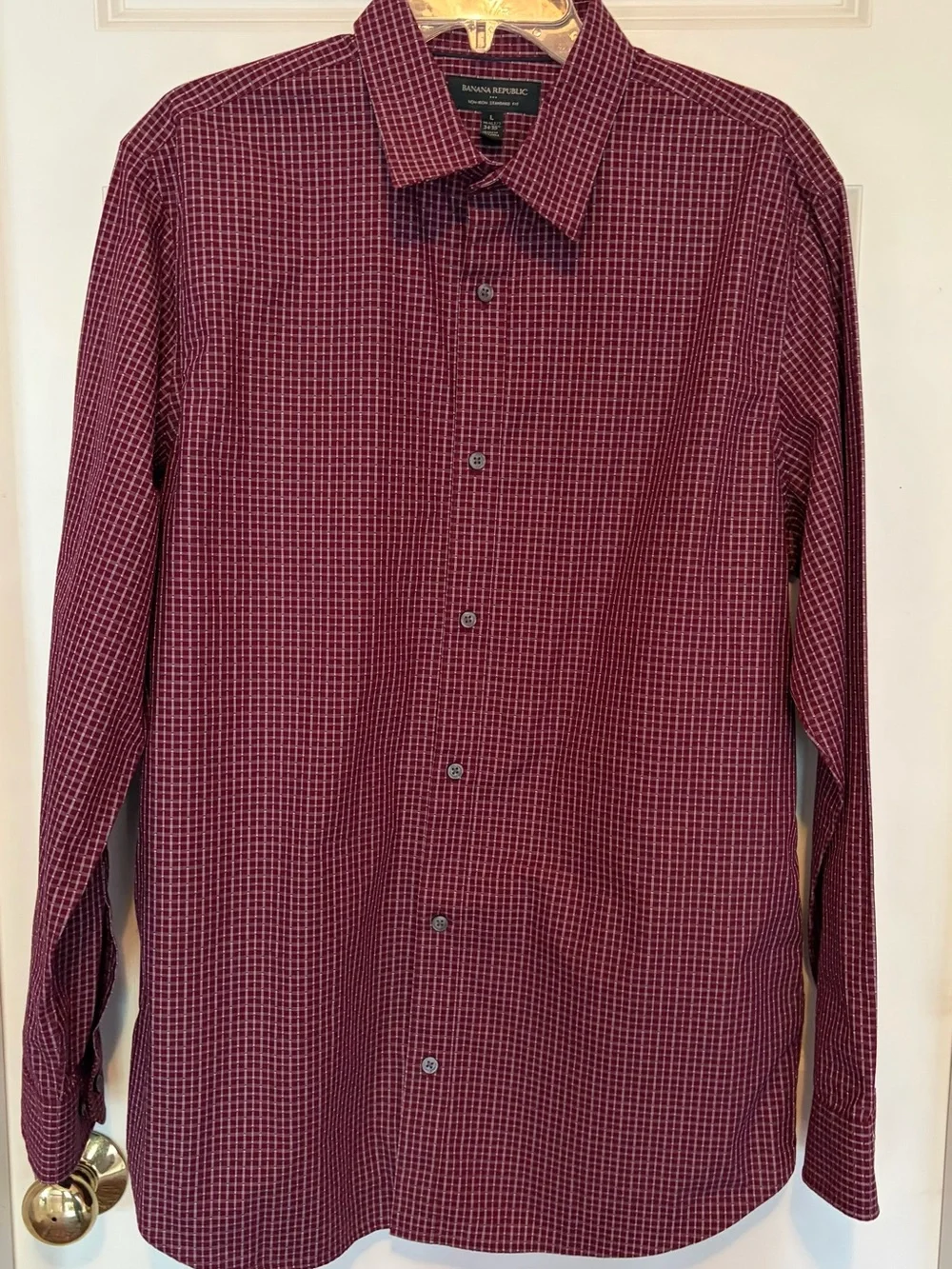 Banana Republic Men's Burgundy Check Long Sleeve Dress Shirt